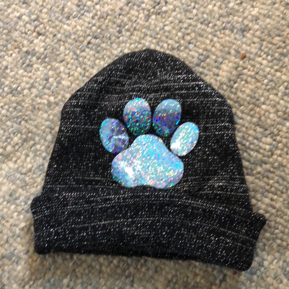 Winter hat with paw print